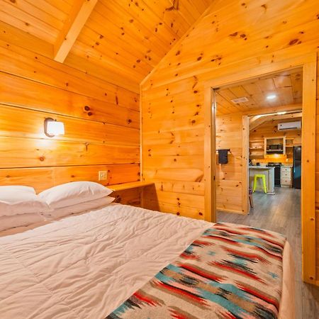 Great Escapes Rv Resort Bryan College Station Dış mekan fotoğraf