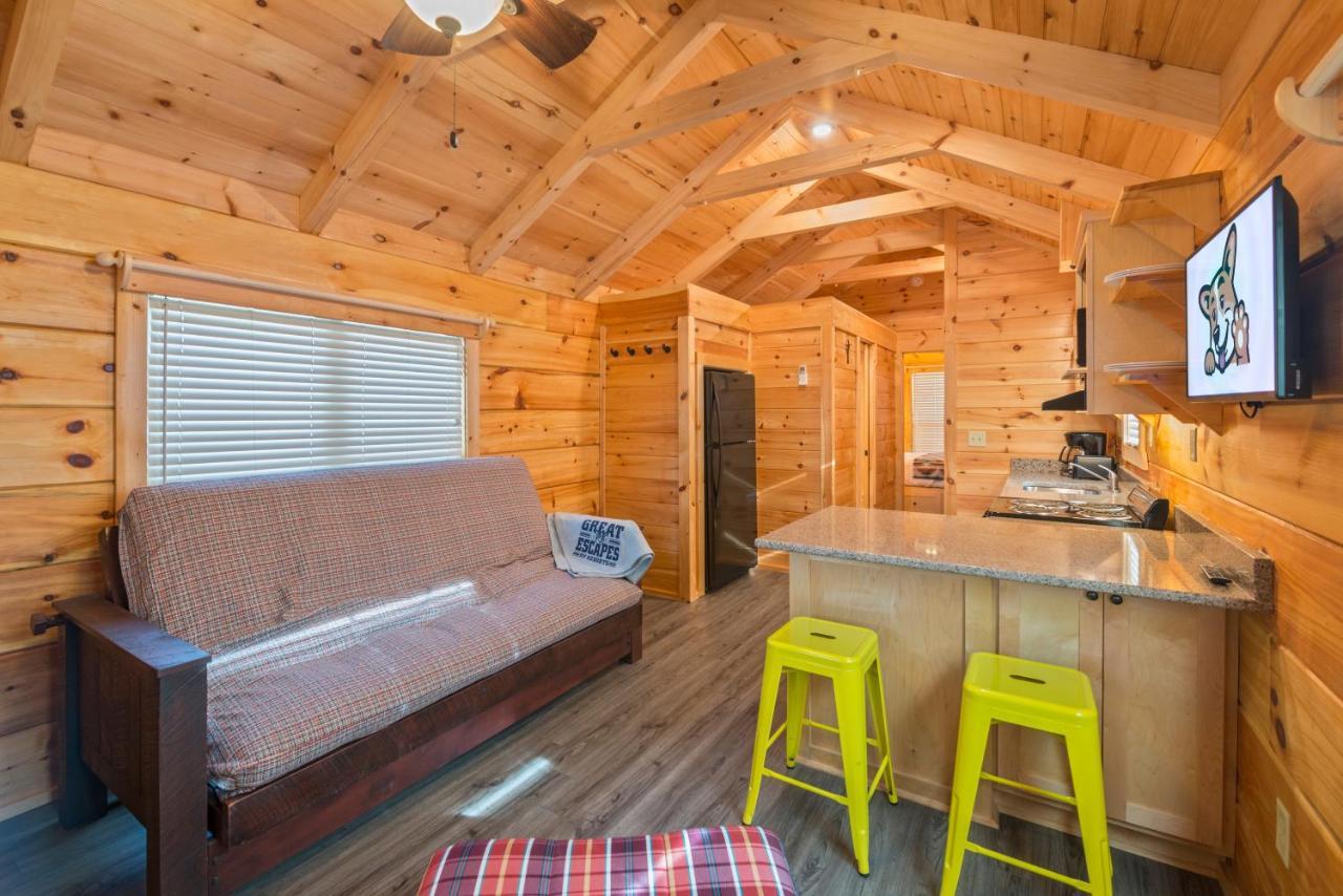 Great Escapes Rv Resort Bryan College Station Dış mekan fotoğraf